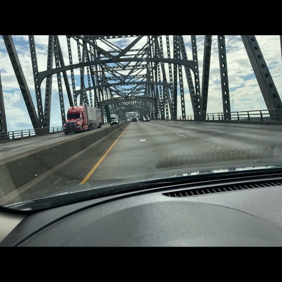 Meet your Posher, Luis - Picture 1 of 1